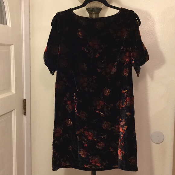 Loft Floral Velvet Cold Shoulder Dress - Picture 2 of 4